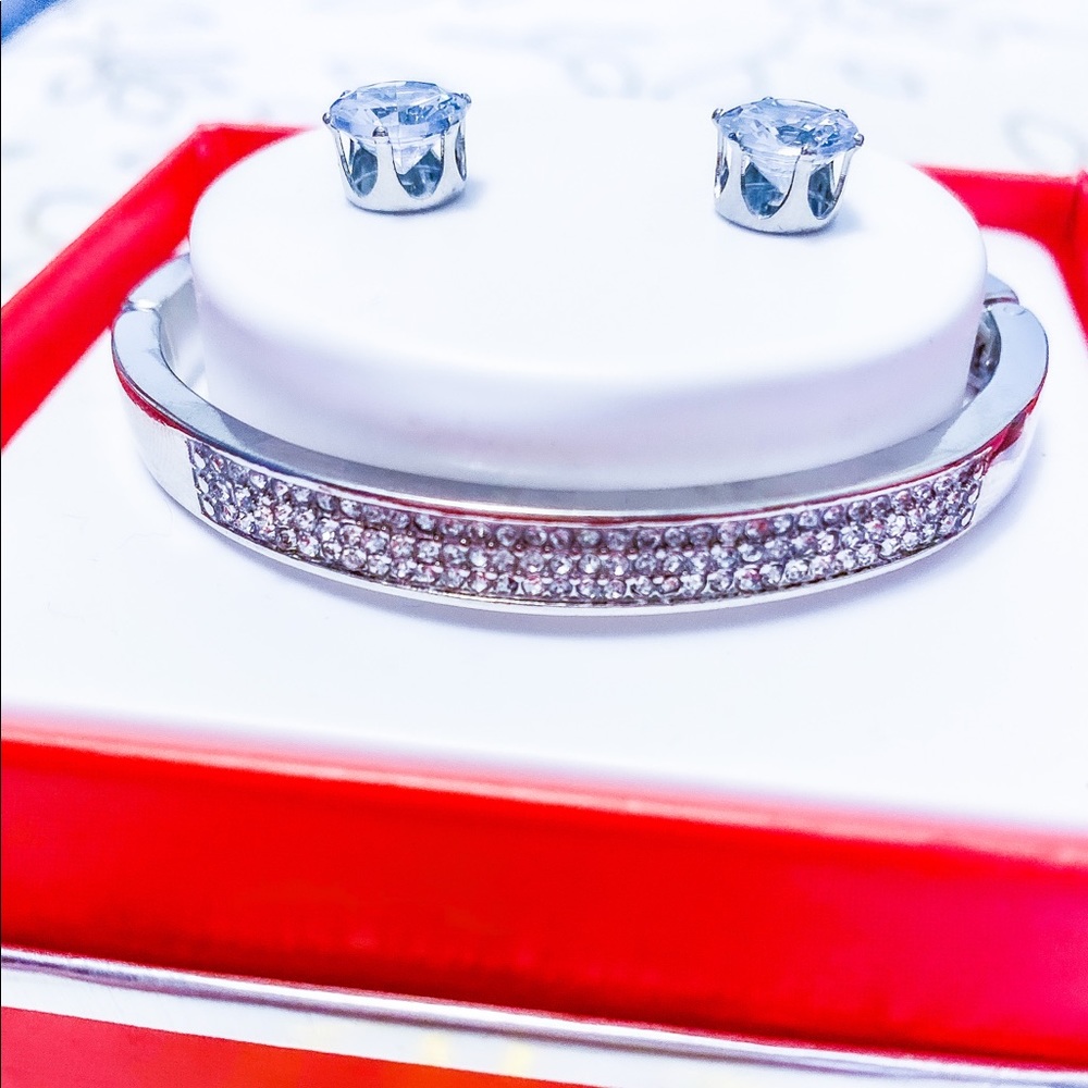 Kim Rogers Bracelet + Studs